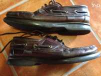 sapatos vela marca Raiders n 43 em bom estado