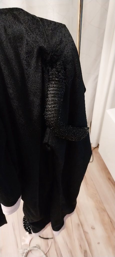 H&M strój karnawałowy 122/128 czarny kotek z uszkami i ogonkiem