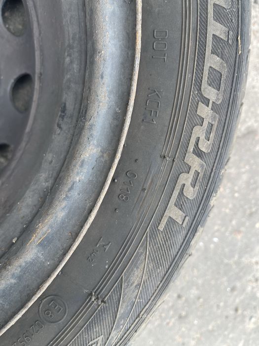 Продам колеса в сборе r 14 4*100 резина 175/65 premiorri