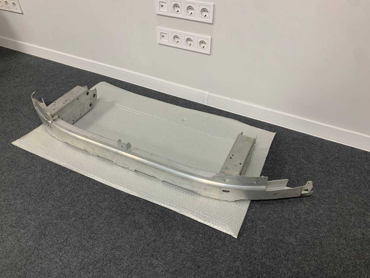 Підсилювач бампера BMW 5 G30/G31 51117385288