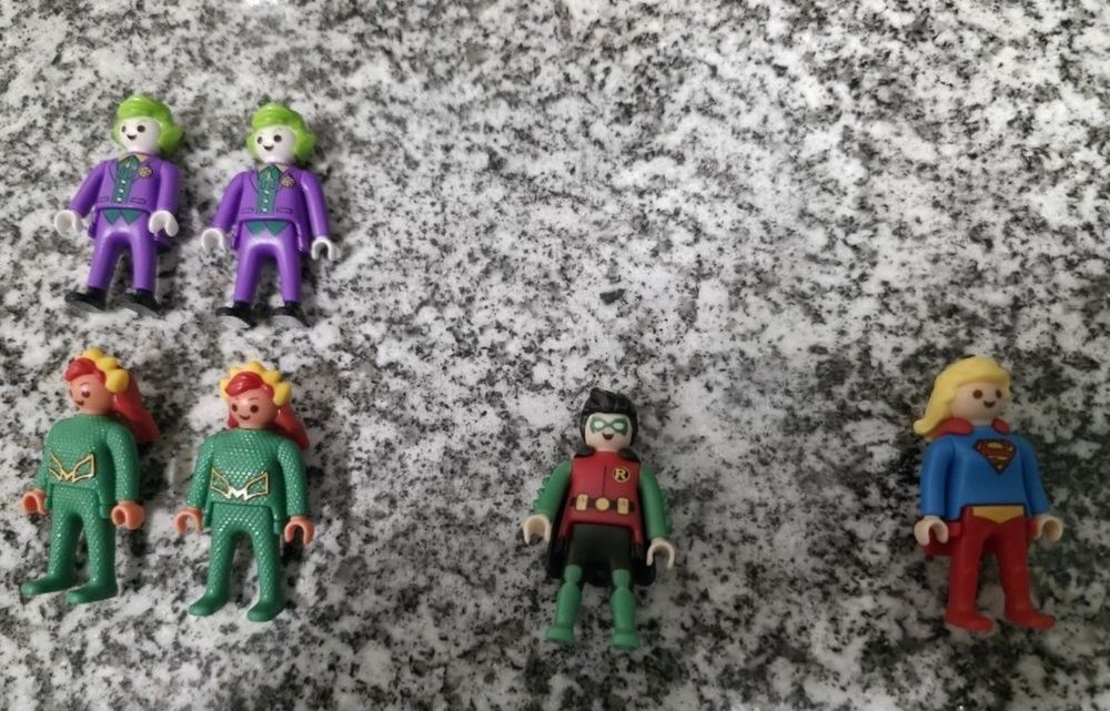 Playmobil DC Kinder Surpresa