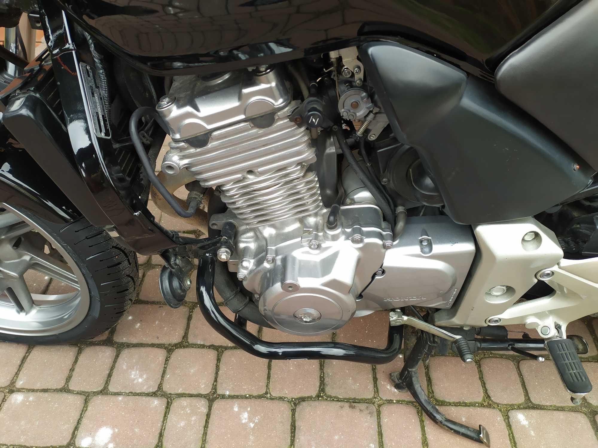 Honda CBF500 rok 2007 salon PL nowe opony