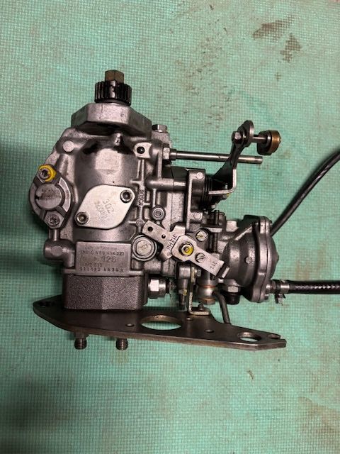 Bomba injetora Bosch UMM Peugeot 0 4 6 0 4 9 4 1 2 1