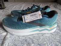 Sapatilhas Brooks Ghost Max 2 novas com etiqueta.