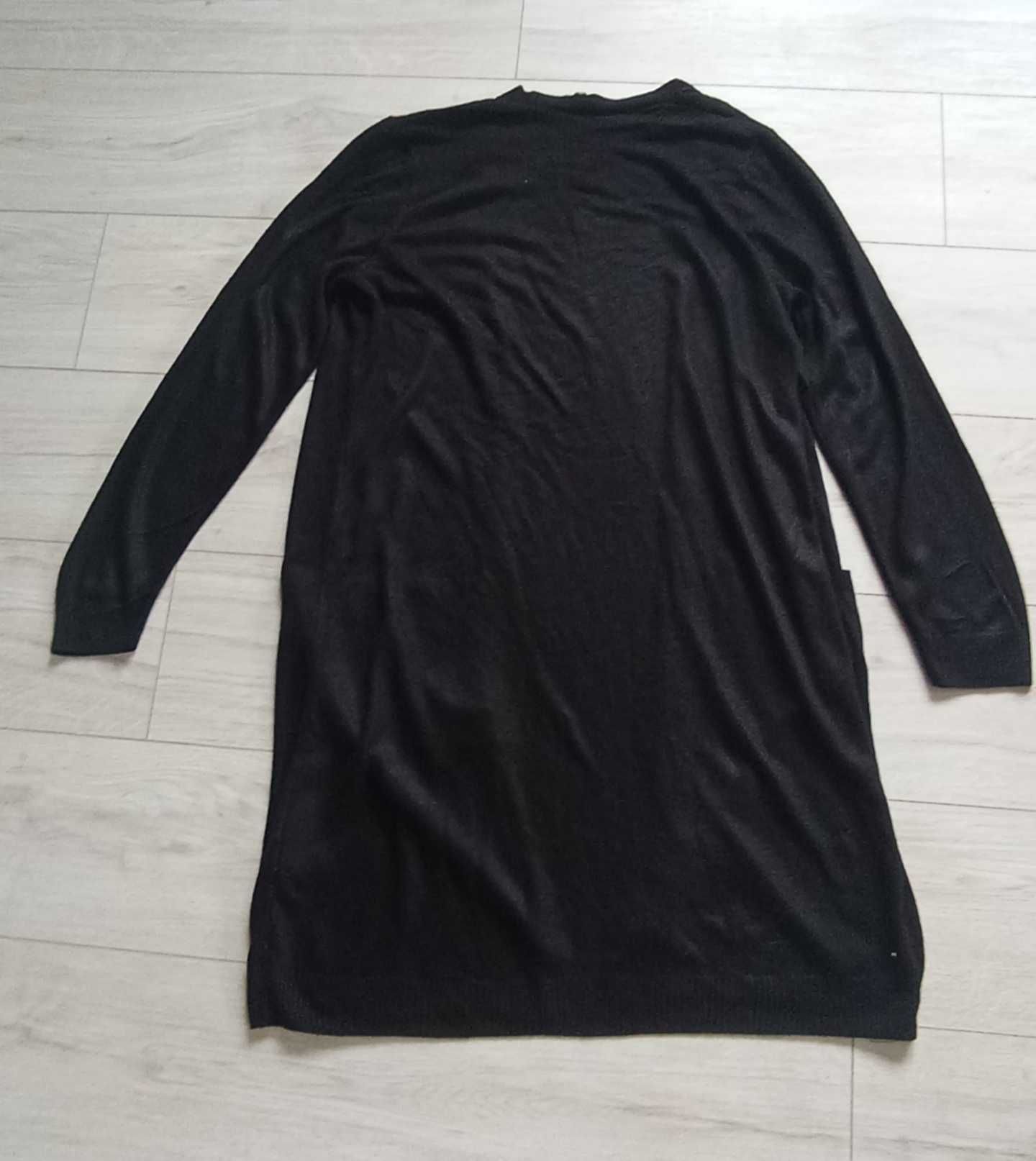 Kardigan DeFacto 40 L sweter długi czarny.