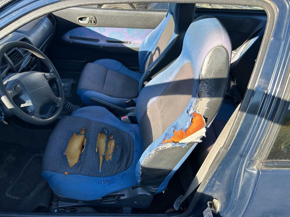 Suzuki Swift 1.0 Só Para Peças