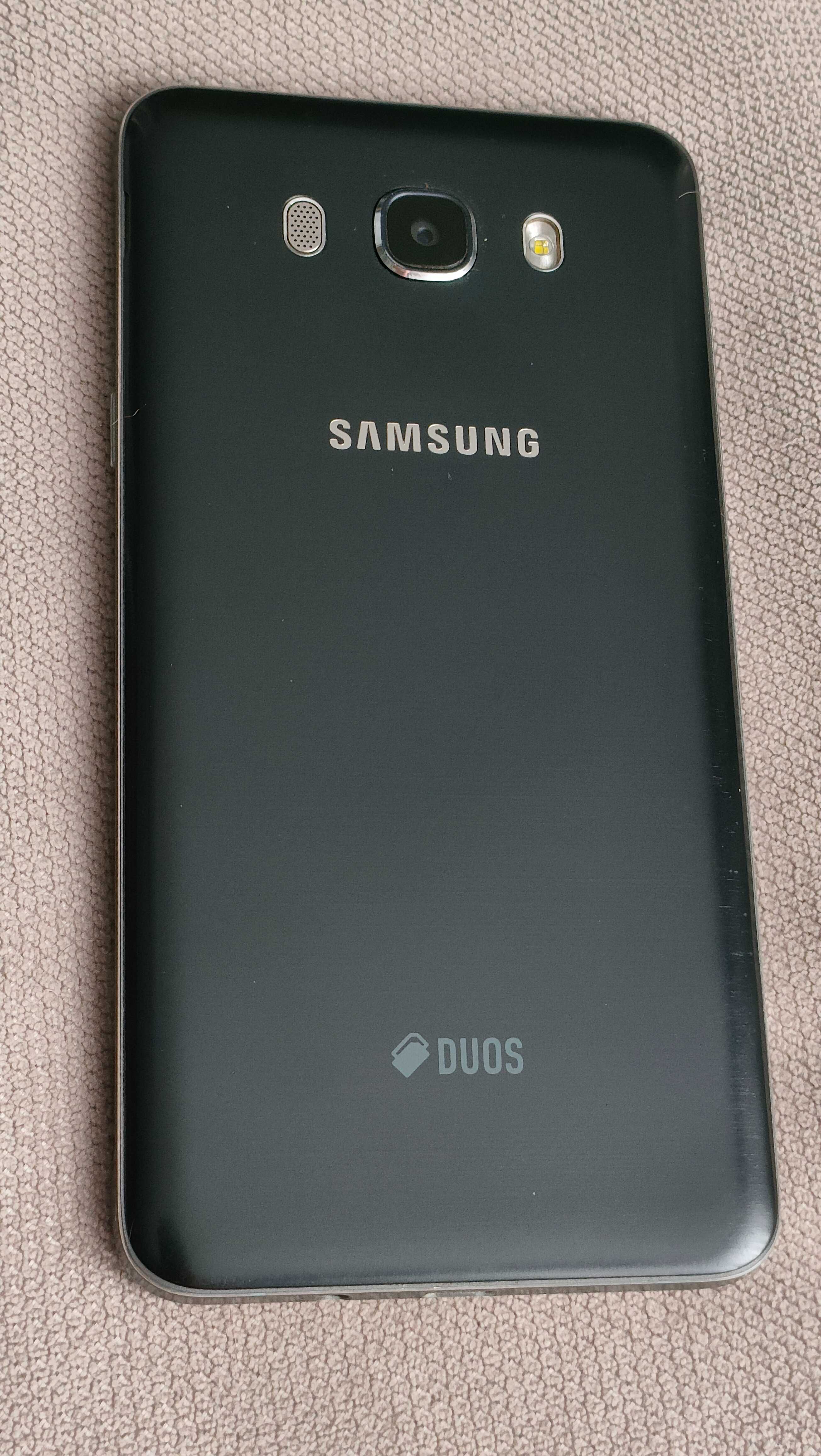 Смартфон  Samsung galaxy J7