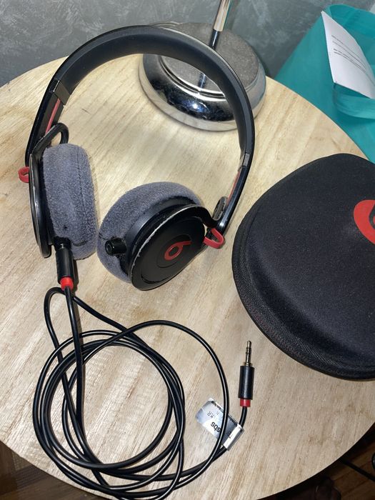 Beats By Dre Mixr