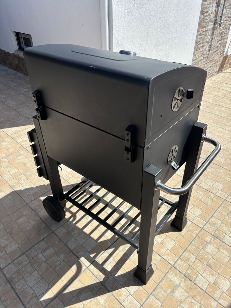 Grelhador BBQ / Churrasqueira
