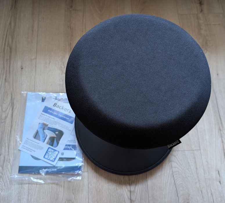 Backerz Ergonomiczny Stołek Taboret Z Regulacją Wysokości Czarny U408