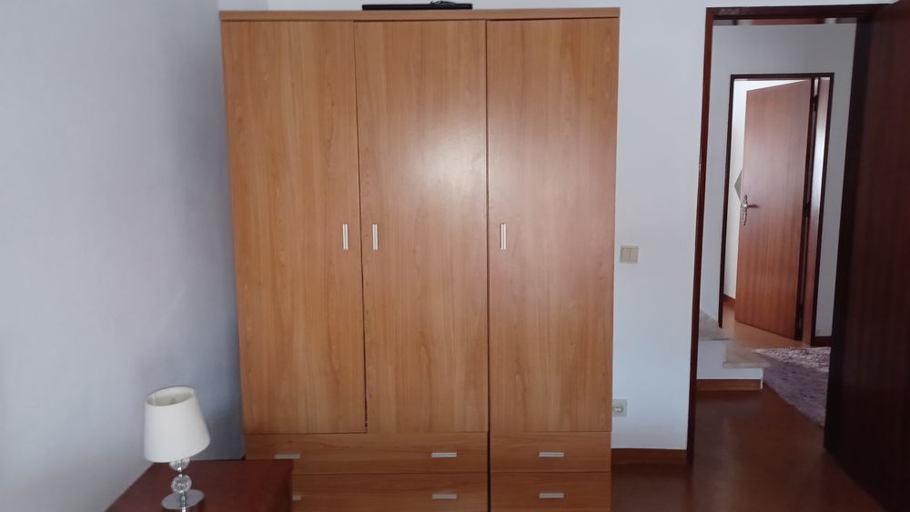Quarto completo em bom estado
