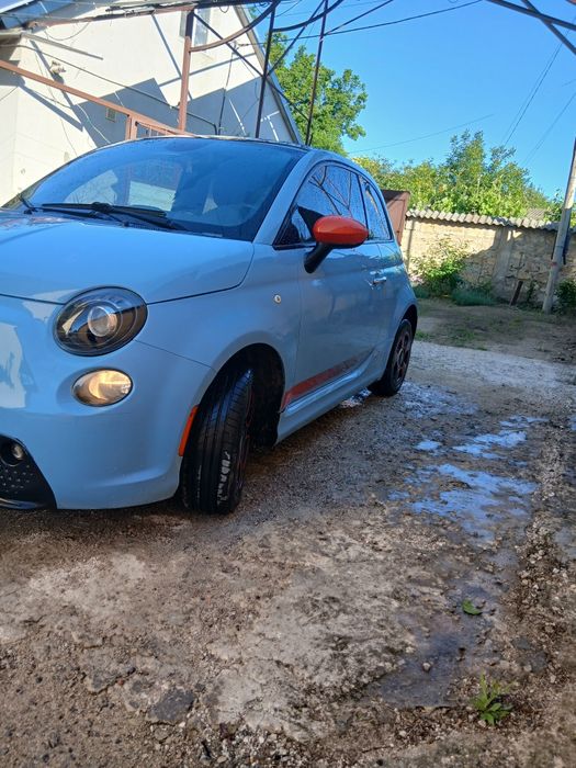 Фіат 500 електро