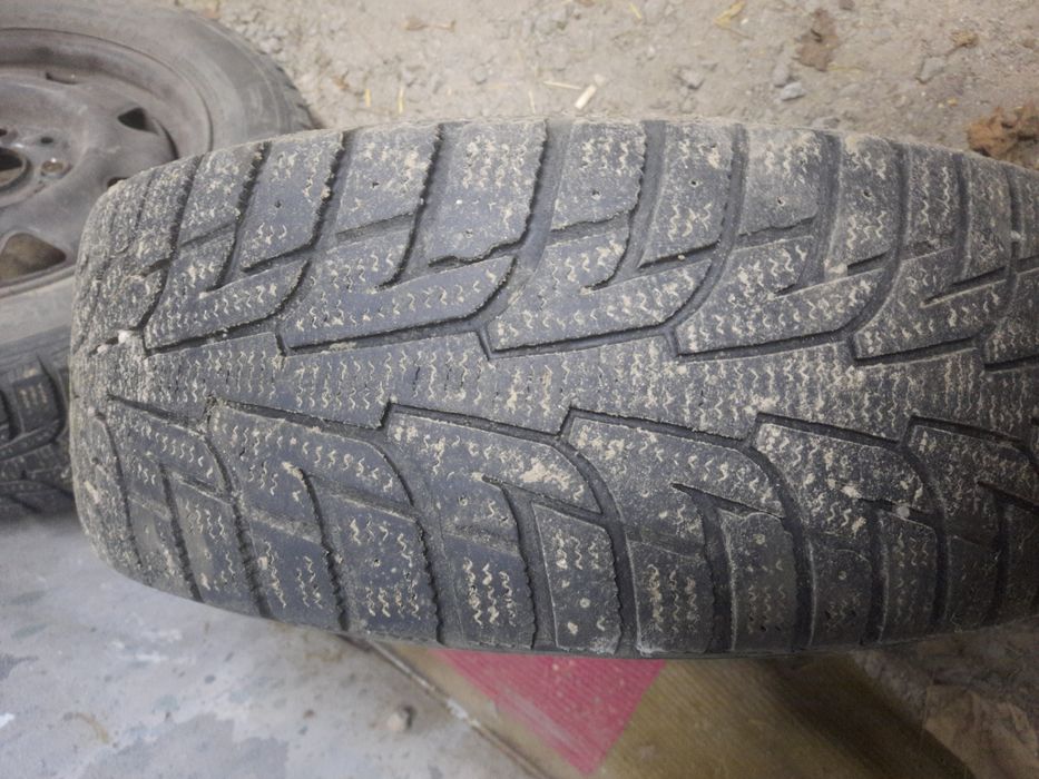 Резина 185/65/14 hankook зима