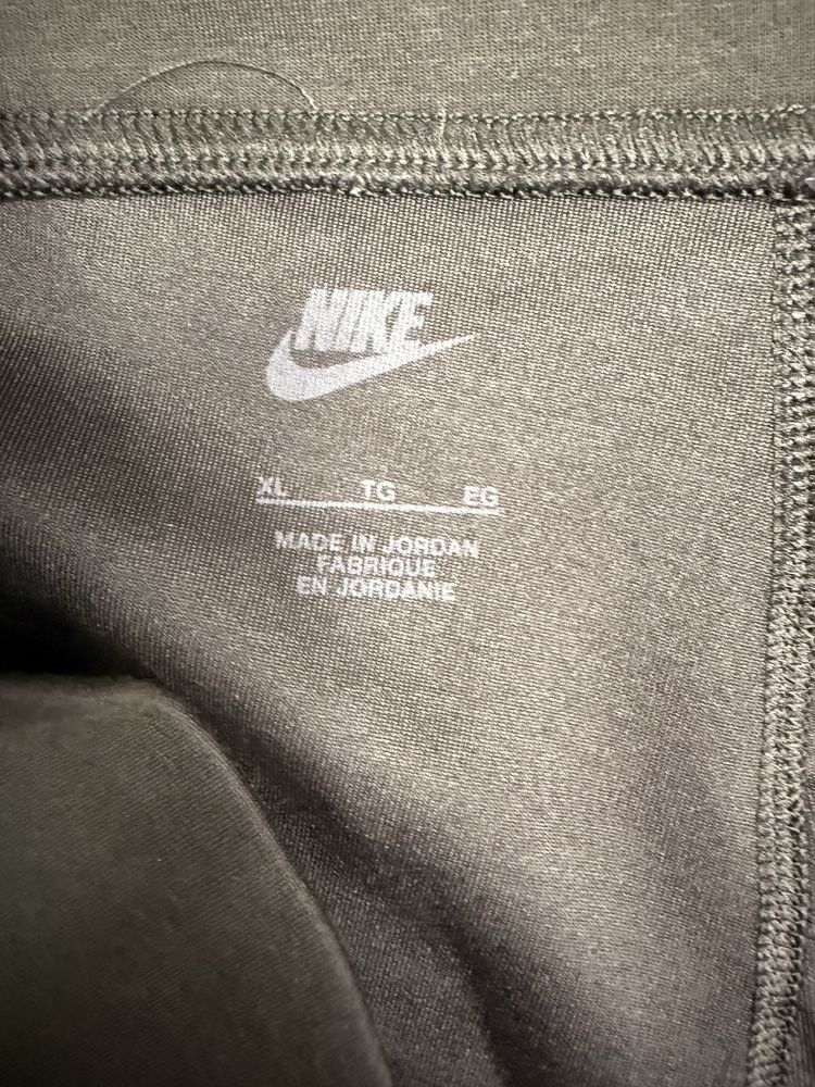 Жіночі лосини Nike  7/8 SPORTSWEAR CLASSICS BLACK DV7789-010