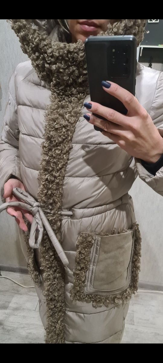 Зимова куртка. Фабричний Китай. Холофайбер. Розмір S