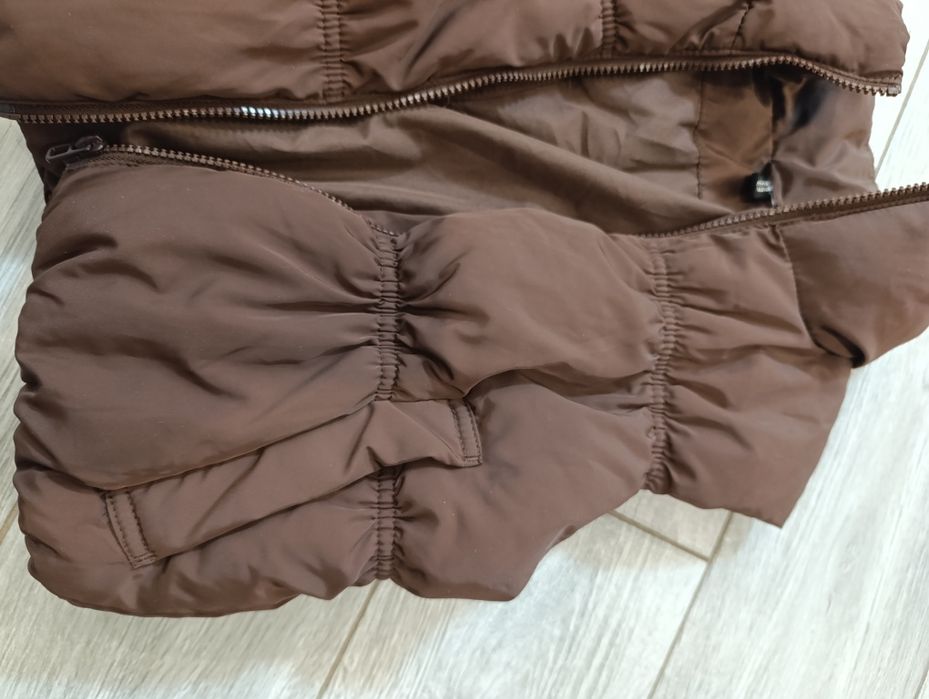 Безрукавка фірми h & m