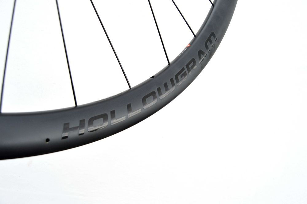 Komplet koła szosowe CANNONDALE HOLLOWGRAM 35 Carbon DISC faktura VAT