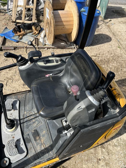 JCB para aluguer