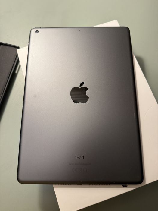 Apple iPad 10.2 8a Geraçao 2020 32GB