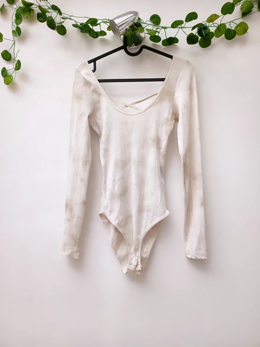 Body Creme com tons esverdeados