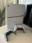 PlayStation 5 1 TB + 2 comandos sem fio