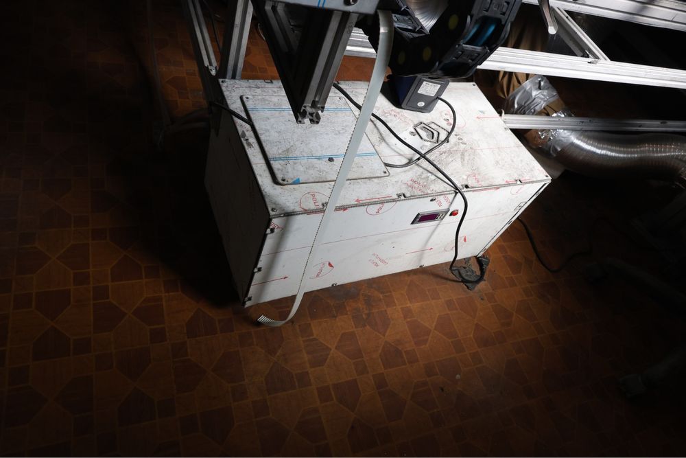 Лазерний верстат LaserBot