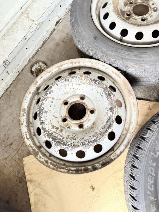 Felgi Stalowe Renault Trafic Opel Vivaro Nissan 6x16” ET50 5x118 KPL