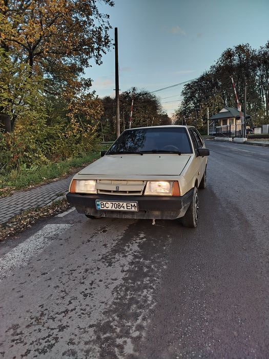 Продам ваз 2109 на ходу