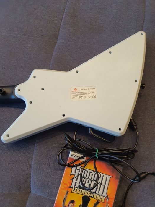 Gitara guitar hero xbox 360 i PC