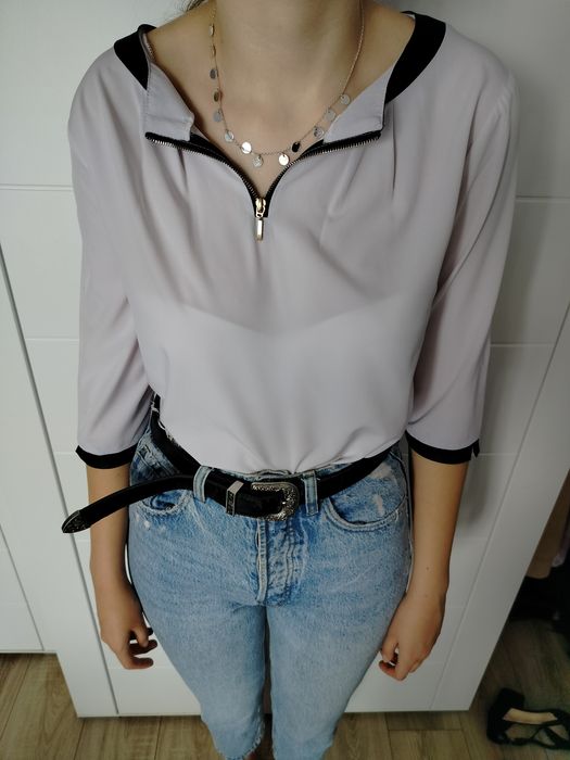 bluzka biała elegancka z suwakiem z dekoltem