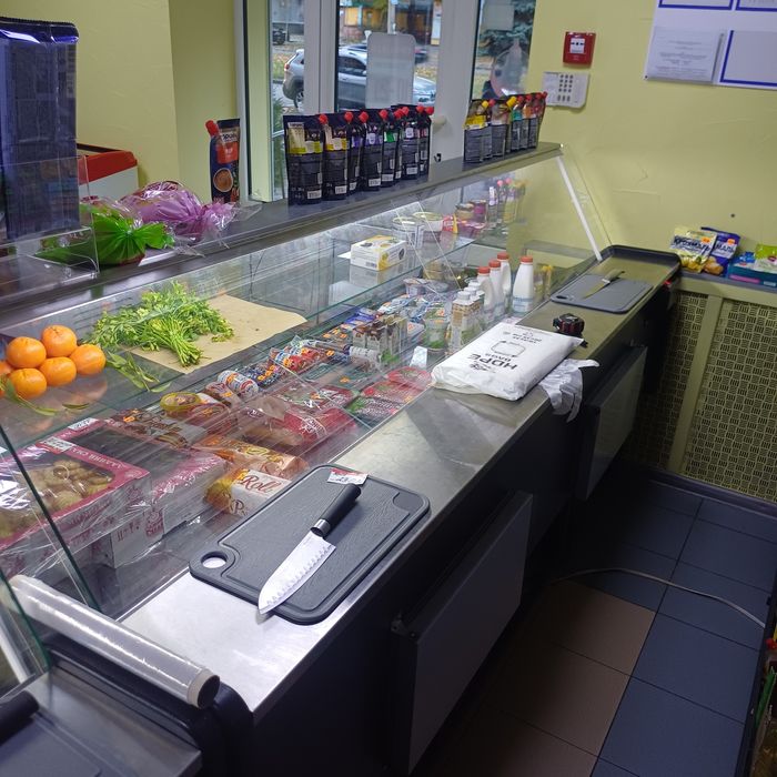 Холодильна вітрина 1.5м/2.4м