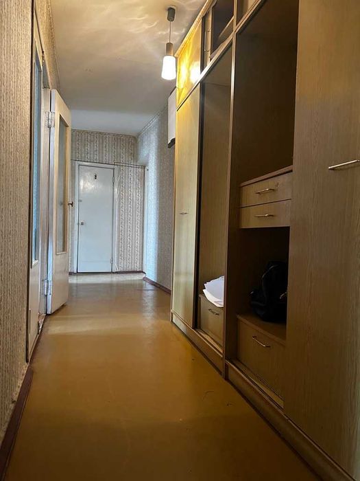Продаж трикімнатної квартири. Київ, просп. Гонгадзе,7. (Виноградарь)