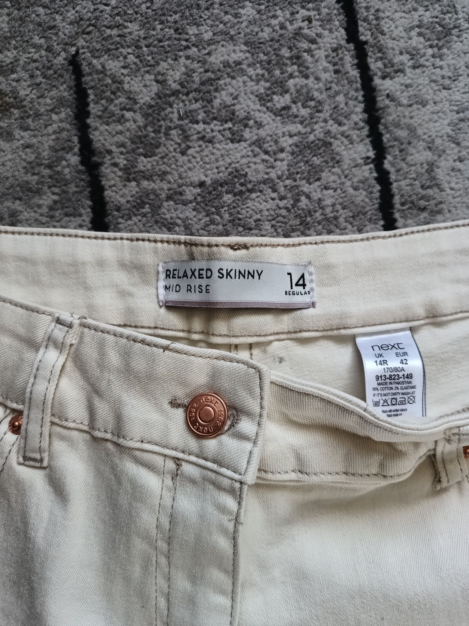 Next UK Nowe nieużywane jeansy Skinny elastyczne wysokie 42