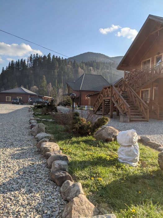 Готельний комплекс, готель в Татарові