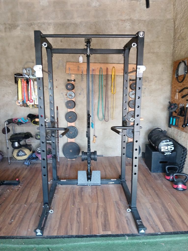 Rack musculação Adidas