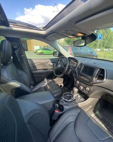 Jeep Cherokke 2020