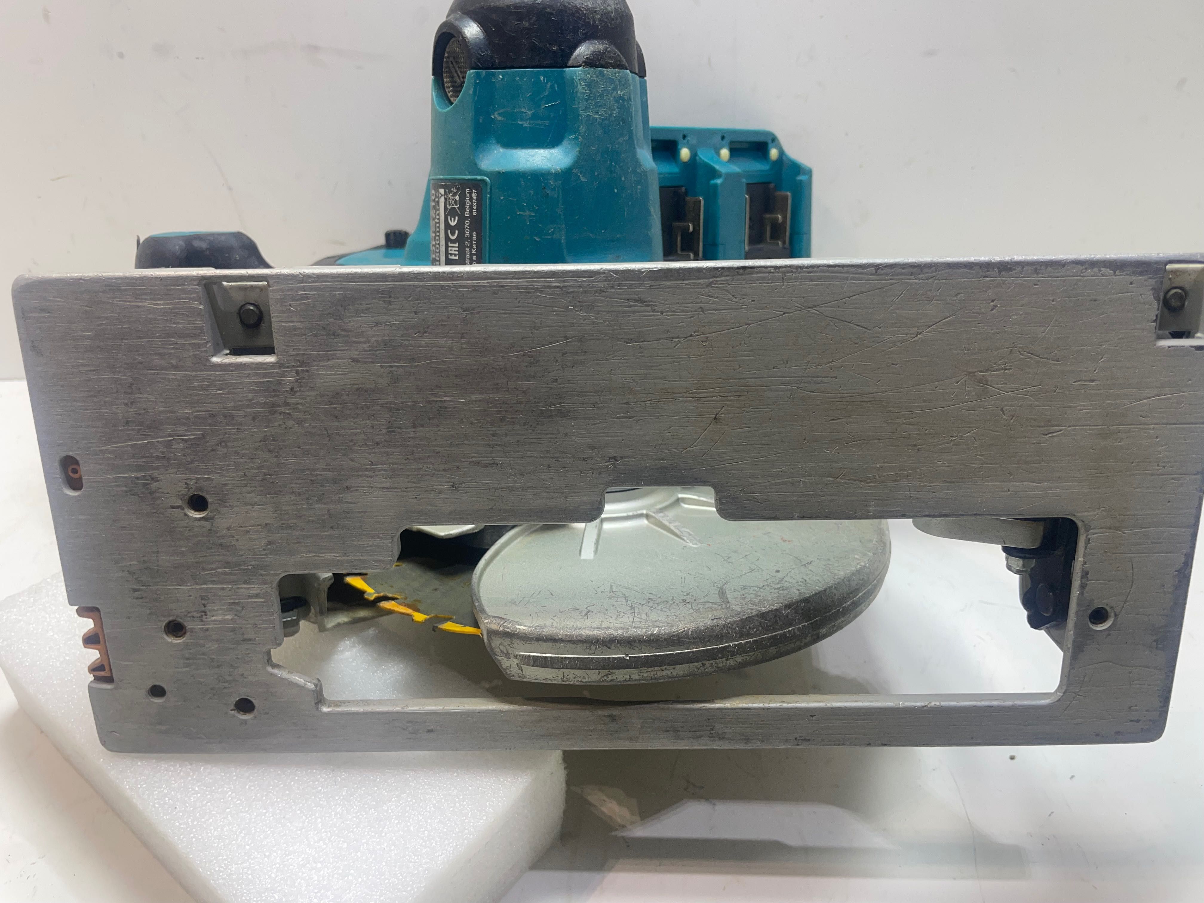 Makita DHS710/дискова пила по дереву макіта на два акб(36в)
