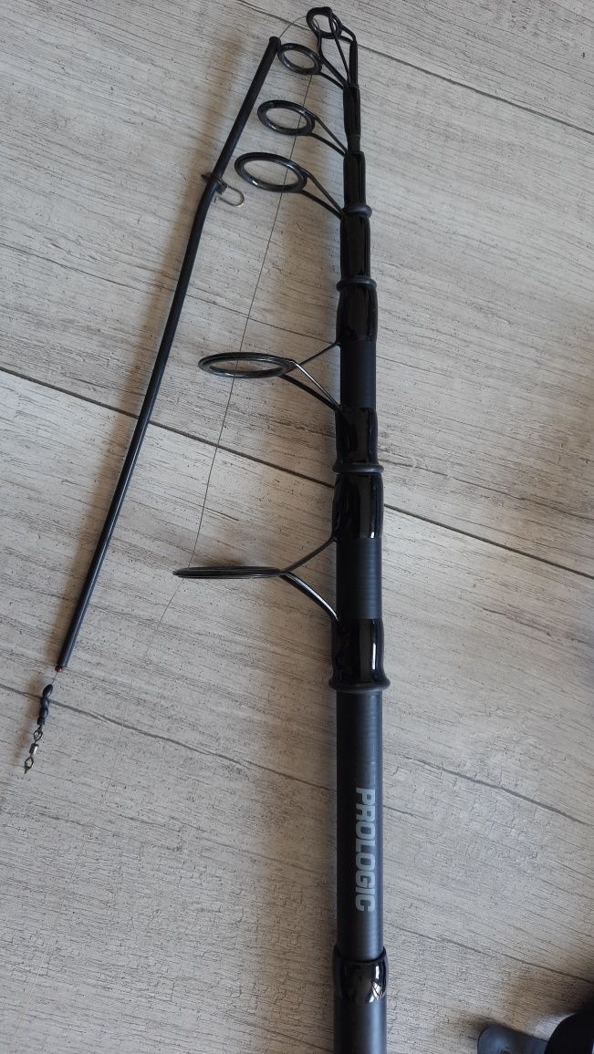 Wędka karpiowa teleskopowa  Prologic kołowrotek Shimano.