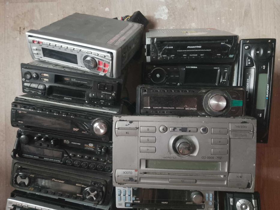 stare radia samochodowe zestaw kolekcja