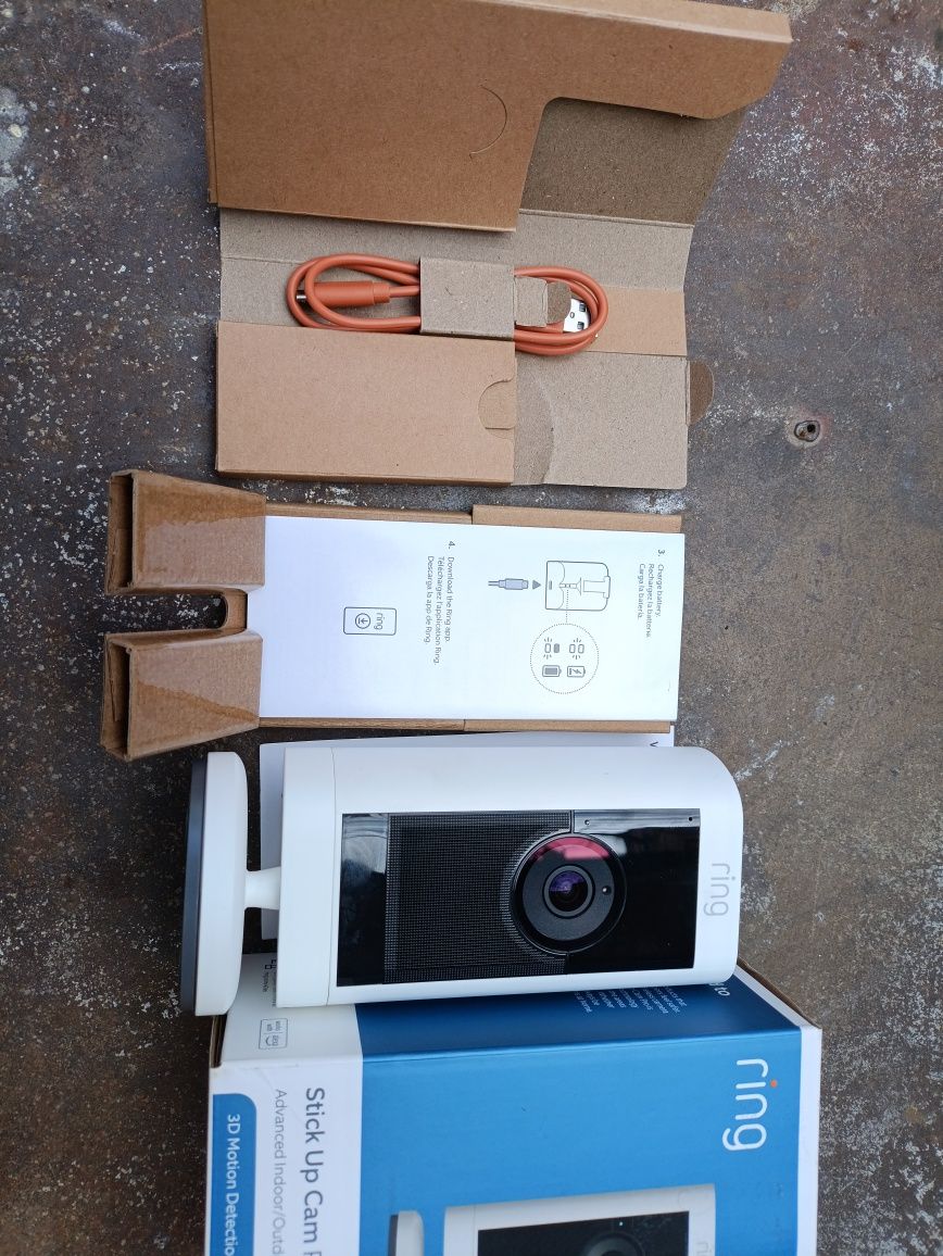 IP-камера RING STICK UP CAM PRO (біла)