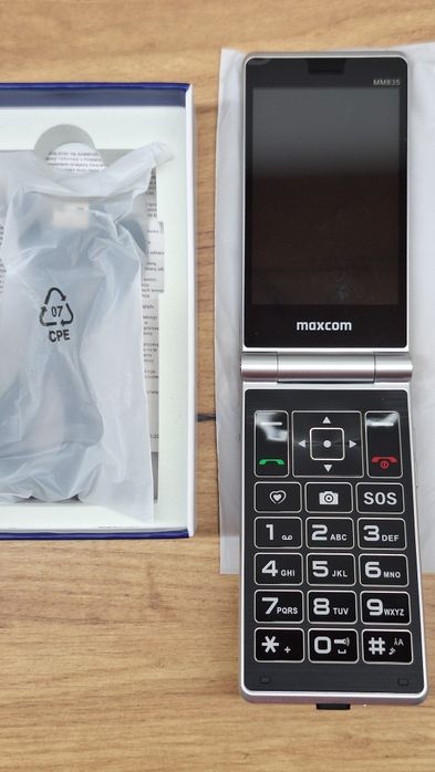 Nowy telefon Maxcom MM835 dla seniora