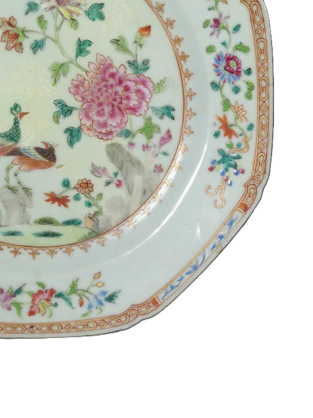 Prato de porcelana chinesa 
Período Qianlong