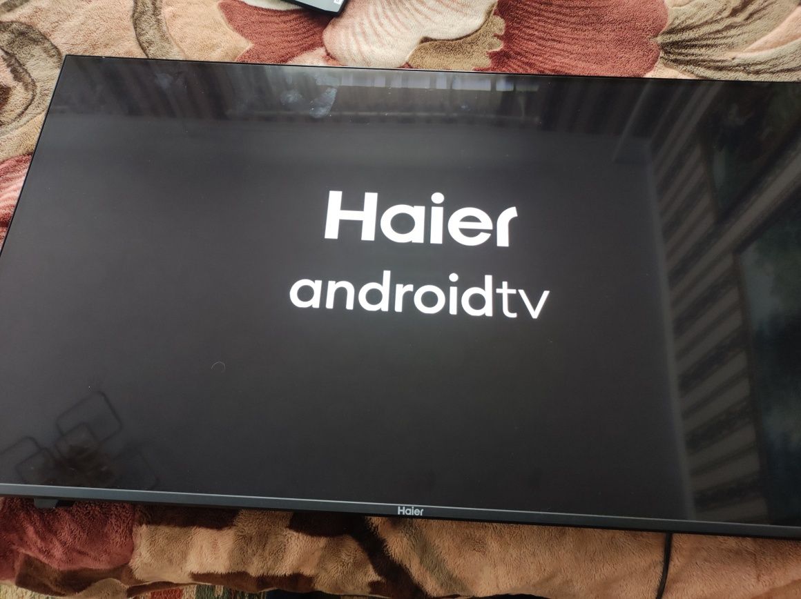 Продам телевізор  Haier 50 Smart tv 4k на відновлення чи запчастини