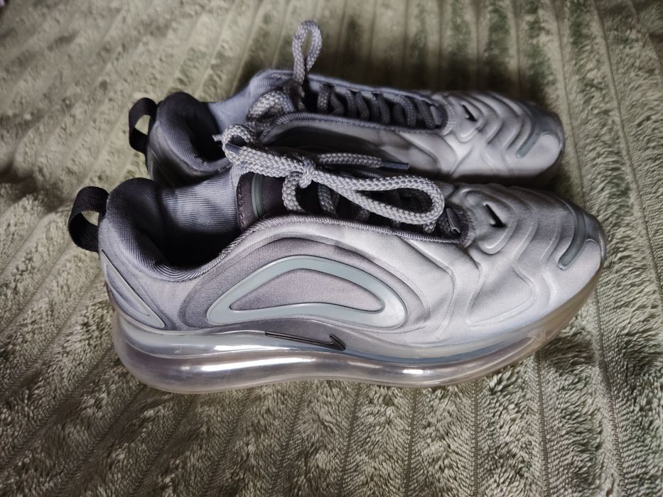 Кросівки Nike Air Max 720