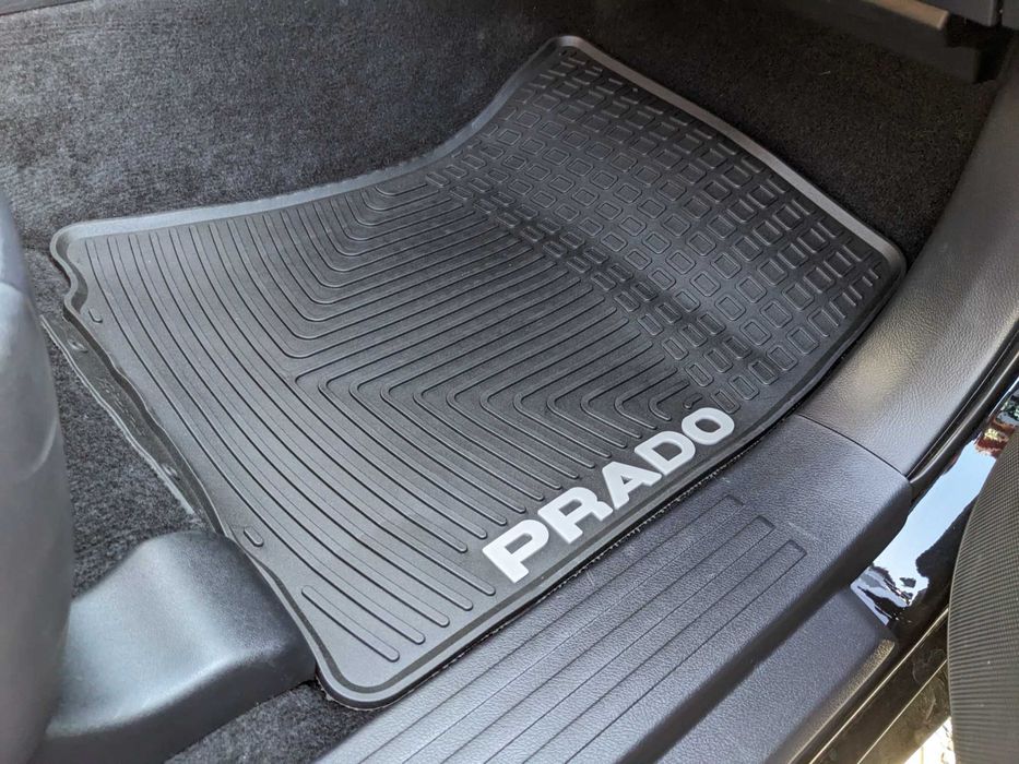 Гумові килимки в салон Toyota Land Cruiser Prado 150 Тойоту Прадо 150