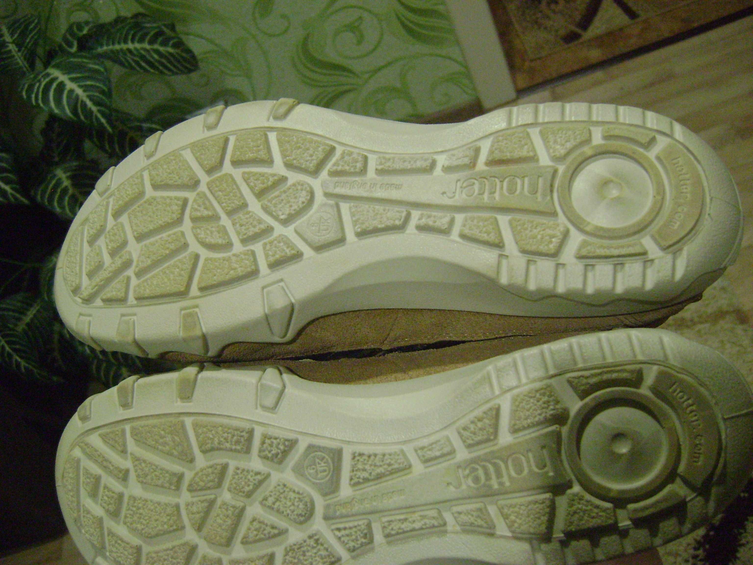 мокасины туфли кроссовки Skechers и Hotter р.40 по стель.25,5 см