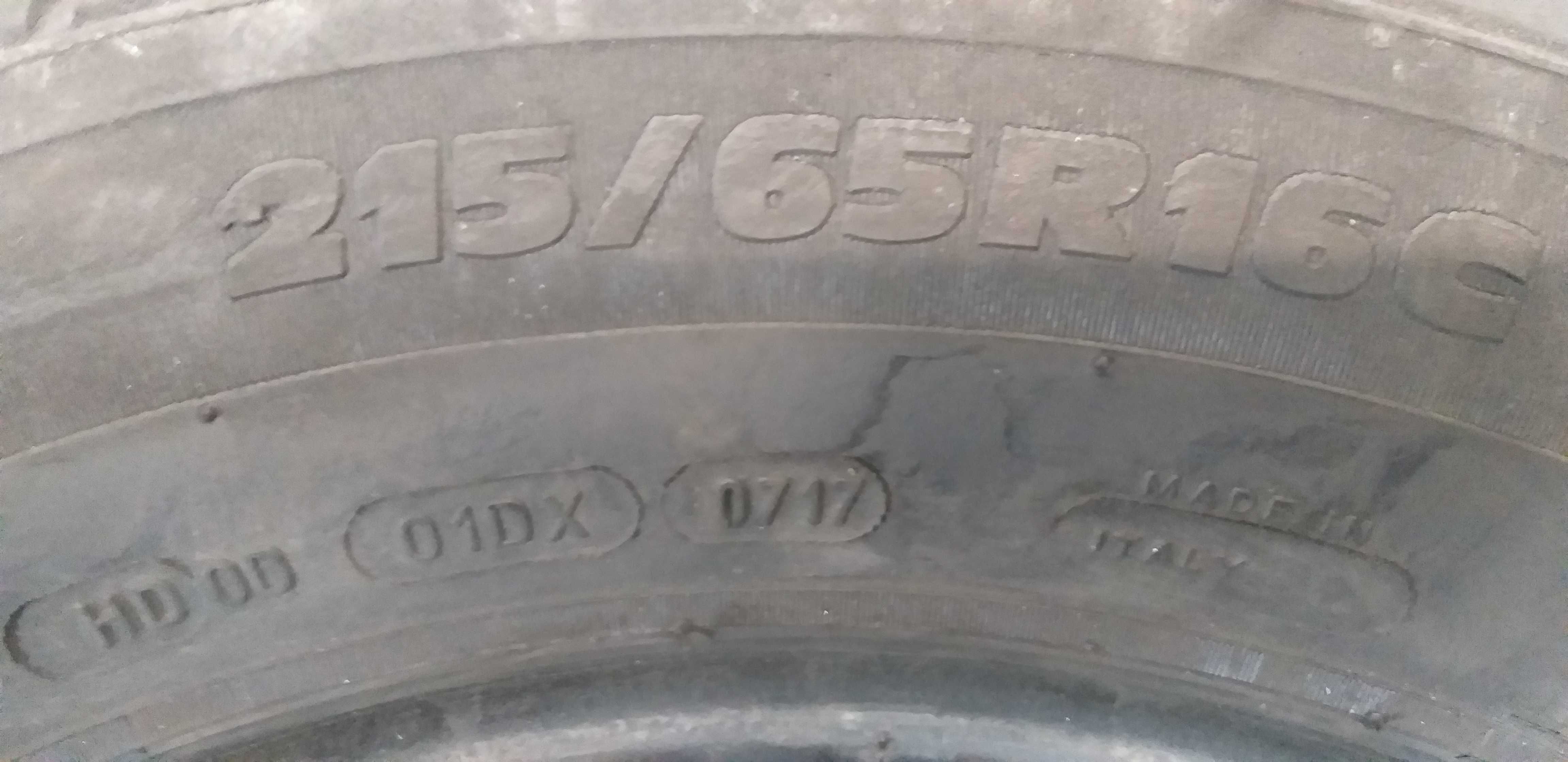 P345240E Para 215/65R16C Michelin Agilis51 rok2017
