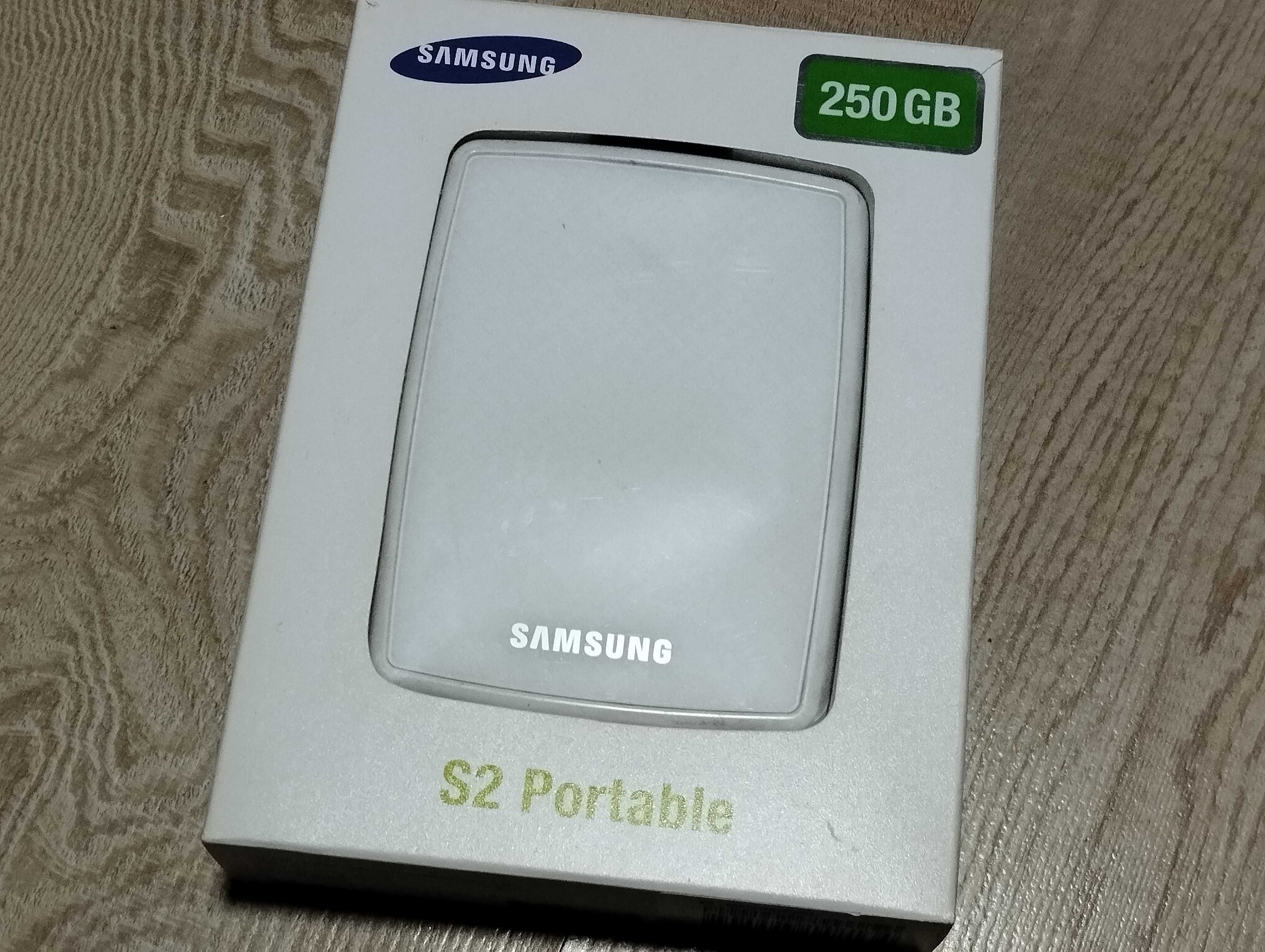 Жорсткий диск Samsung S2 Portable 250GB накопичувач