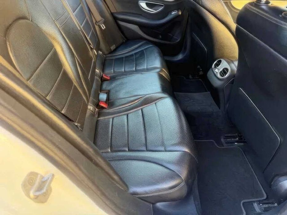 Mercedes-Benz C-Class      2016