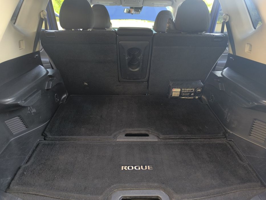 Продам Nissan Rogue